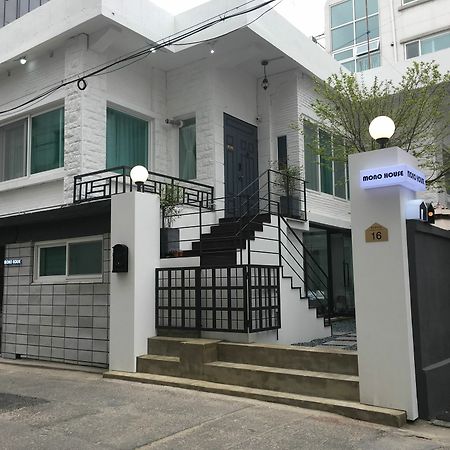 Отель Mono House Hongdae 2 Сеул Экстерьер фото